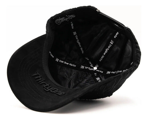 31 Hats Forever Black