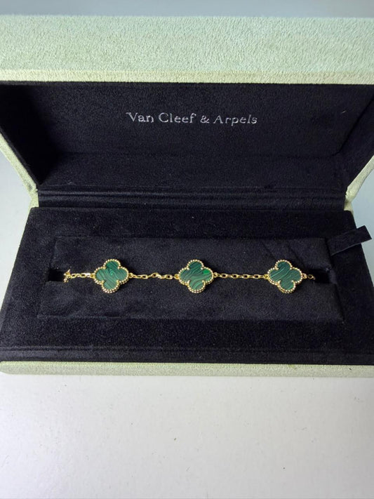 Pulsera Dorada con verde